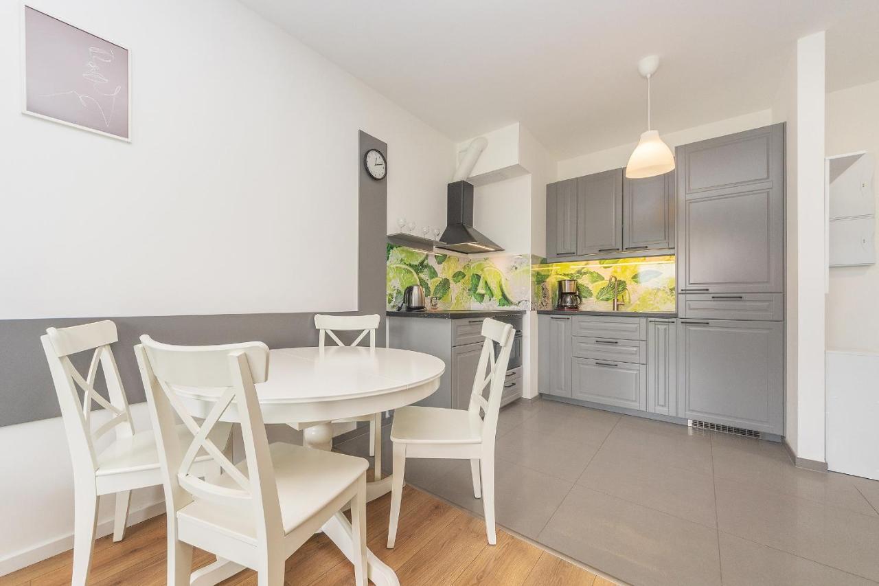 Pomorskie Apartamenty Baltica Towers Гданск Екстериор снимка