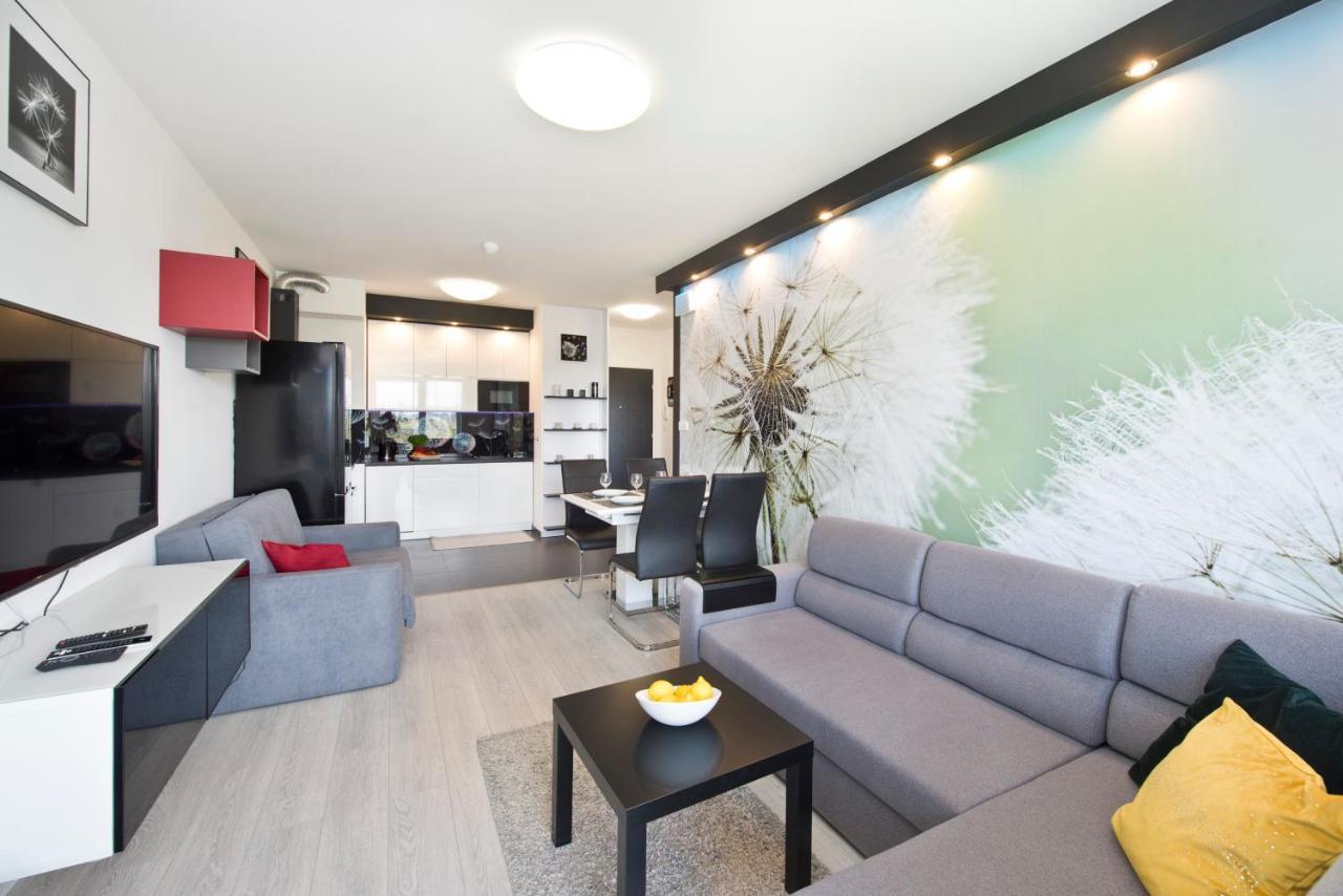 Pomorskie Apartamenty Baltica Towers Гданск Екстериор снимка